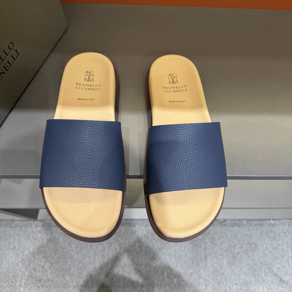 Brunello Cucinelli Men's Wide-Strap Slide Sandals - Light-Toned Footbed